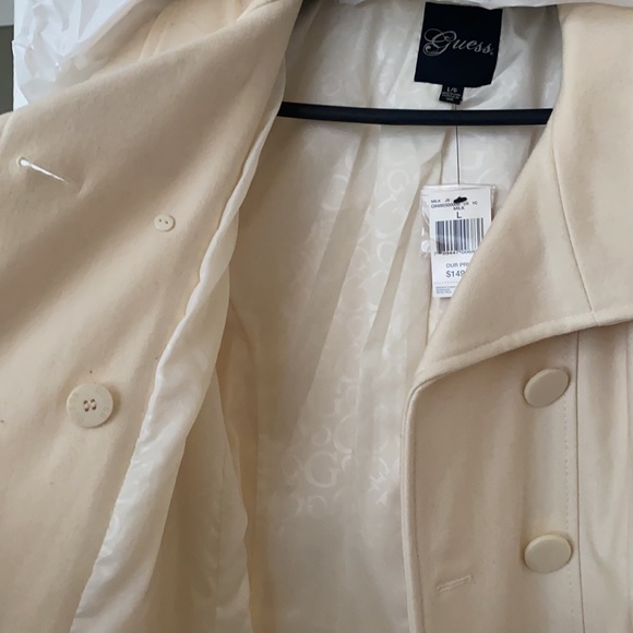 BRAND NEW GUESS COAT - Picture 4 of 6